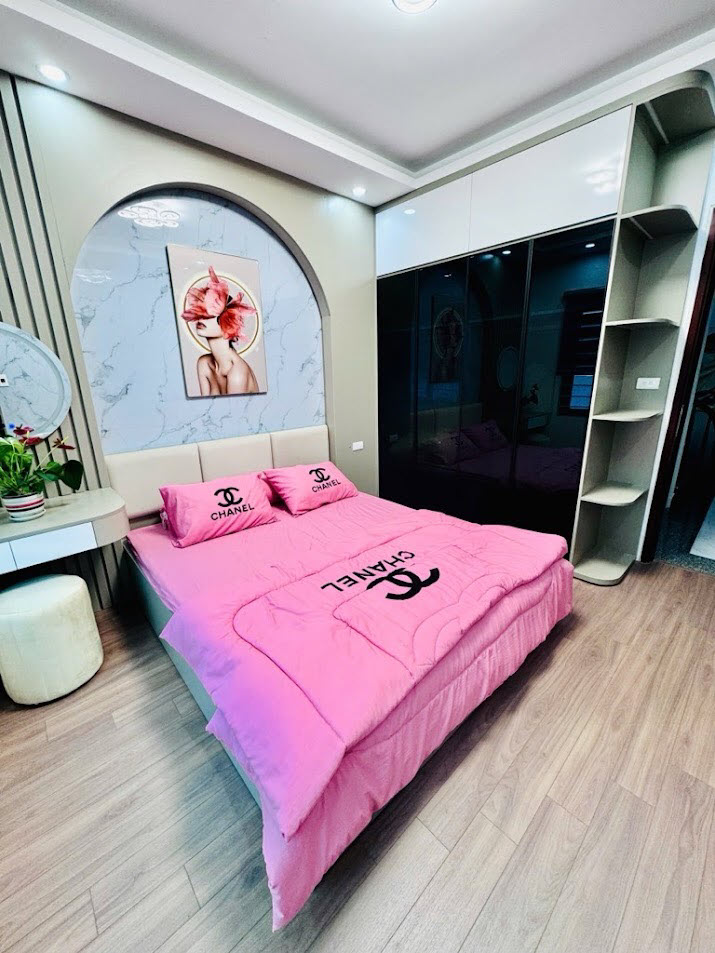 TRUNG TÂM THANH TRÌ. Ô TÔ ĐỖ, DT 45M2x3T. GI-Á 4.2 T-Ỷ.
