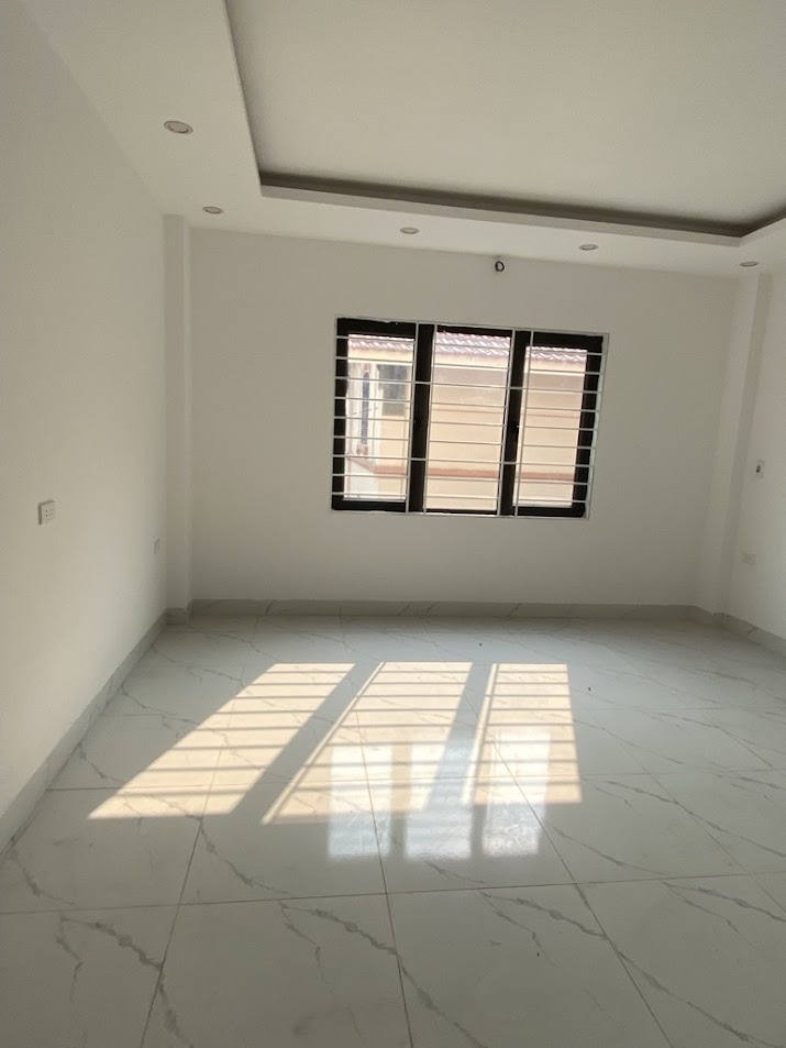 TT THANH TRÌ. VỊ TRÍ V.II.P, VÀI BƯỚC RA TÁI ĐỊNH CƯ. DT 42M2x5T. HƠN 4 T-Ỷ